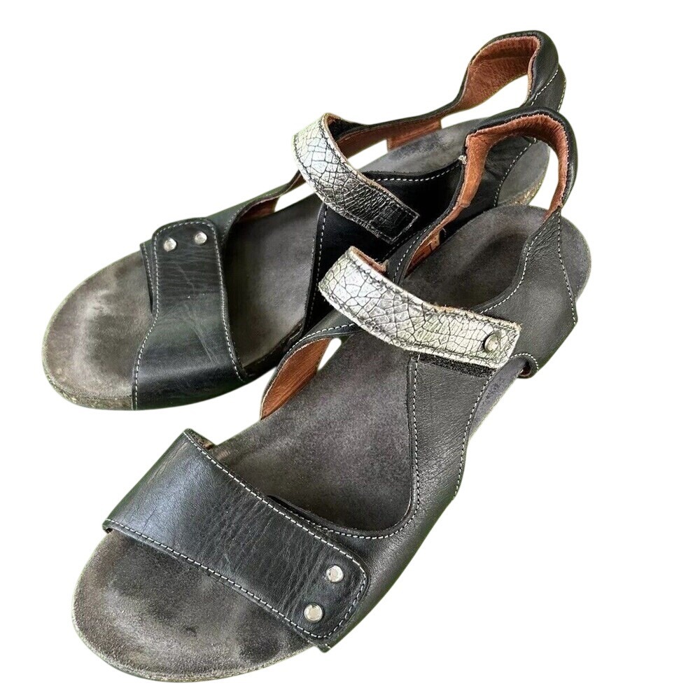 Taos Chrissy Leather Strappy Wedge Sandals Womens 7.5 8 Black Comfort EU 38